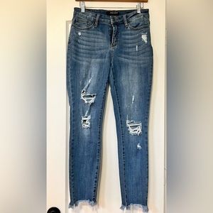 Judy Blue distressed blue jeans